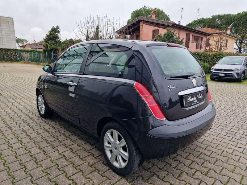 Lancia Ypsilon 1.2 60 CV 3 porte