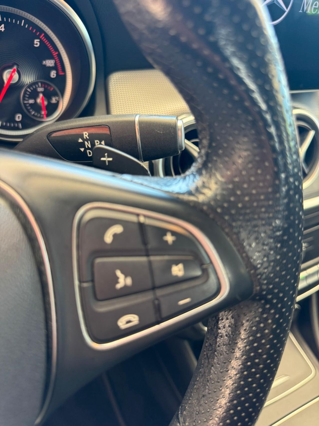 Mercedes-benz GLA 200 GLA 200 d Automatic Sport