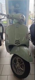 Piaggio Vespa 310 GTS