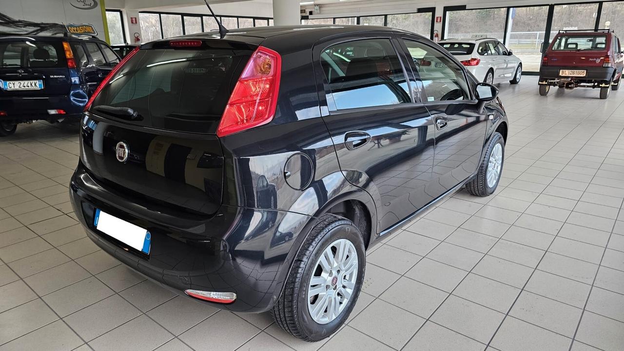 Fiat Punto 1.4 8V 5 porte Natural Power LOUNGE