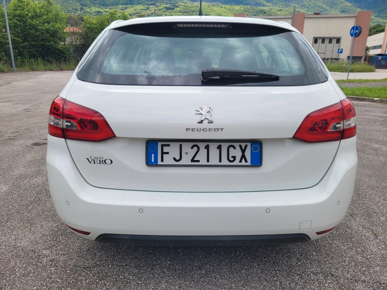 Peugeot 308 BlueHDi 120 S&S SW Active