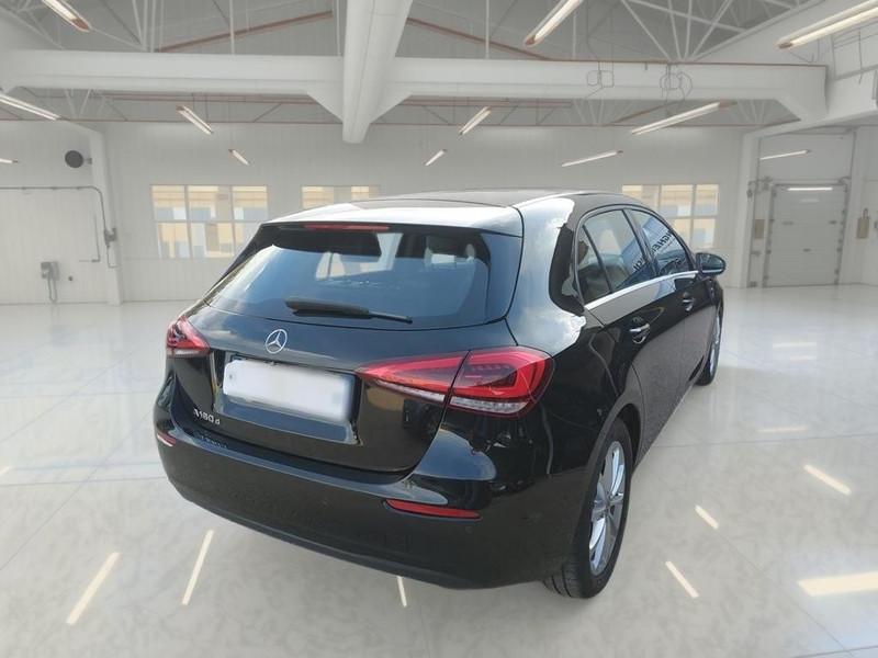 MERCEDES-BENZ A 180 d Automatic Business Extra 5 PORTE