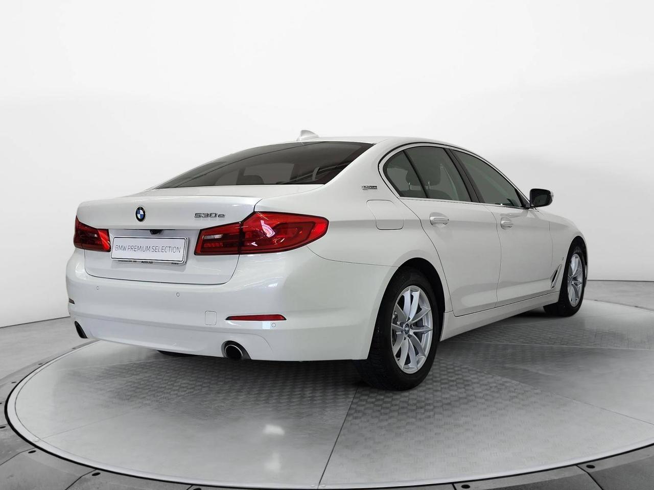 BMW Serie 5 530e Berlina Business