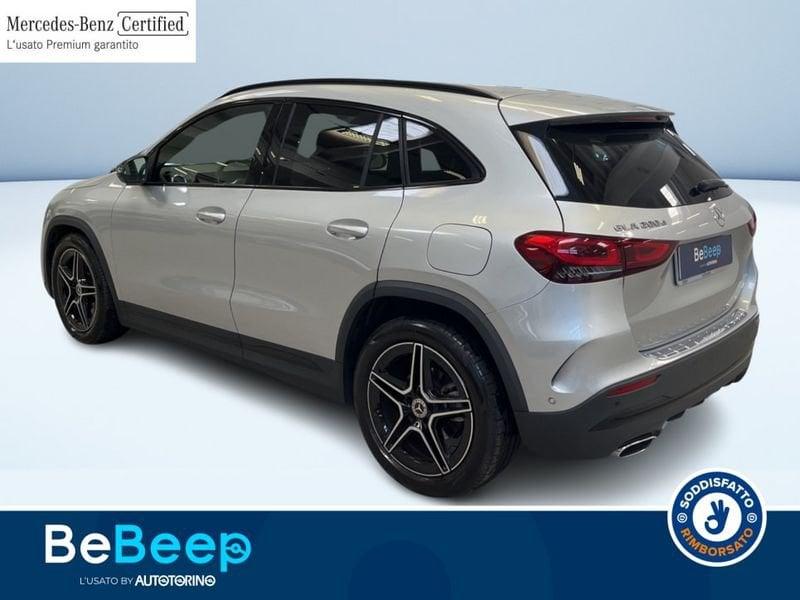 Mercedes-Benz GLA 200 D PREMIUM AUTO