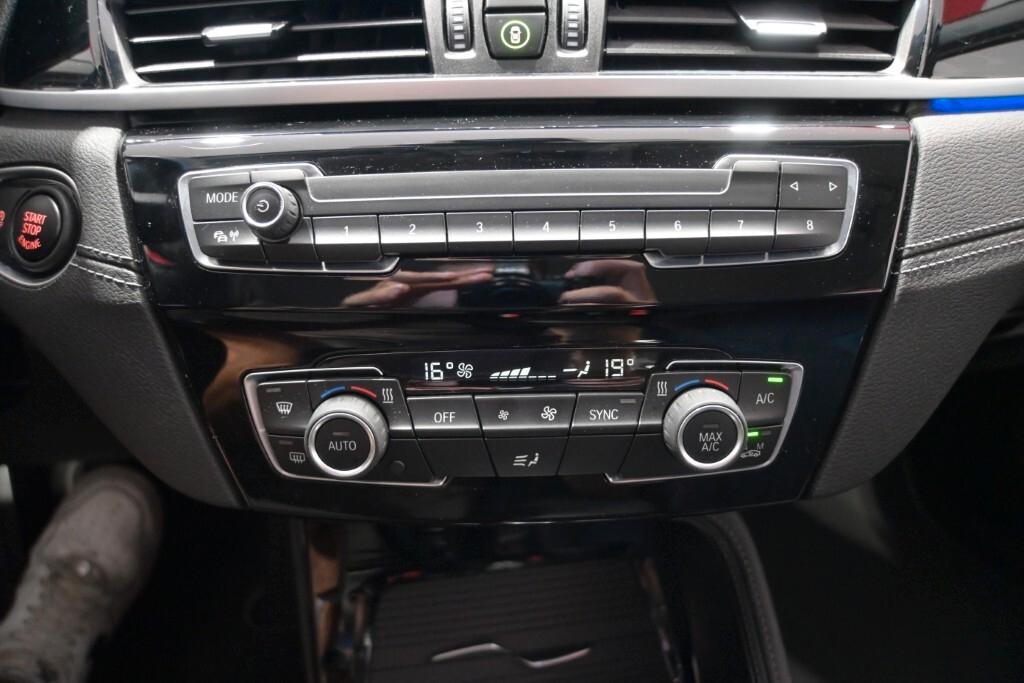 BMW X1 16D 115CV STEPTRONIC S-DRIVE XLINE PLUS ( FARI LED - PELLE - AMBIENT LIGHTS - CRUISE - NAVI - PARK ASSISTANT - TELECAMERA POST. - CERCHI 18 )