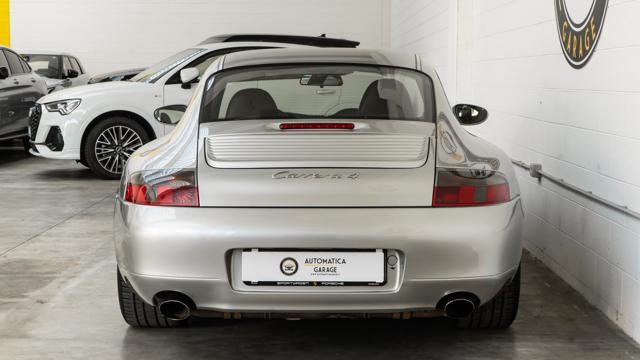 PORSCHE 911 Carrera 4 Coupé PORSCHE APPROVED