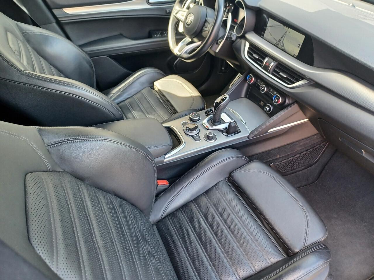 Alfa Romeo Stelvio 2.2 Turbodiesel 210 CV AT8 Q4 Veloce