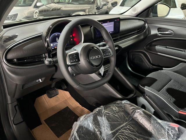 FIAT 600 Hybrid 100 CV DCT MHEV PRONTA CONSEGNA NUOVA 2025"