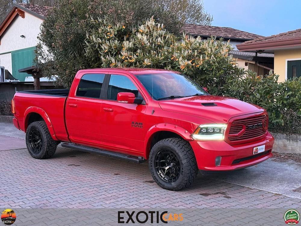 Dodge RAM 5.7 HEMI V8 Pickup