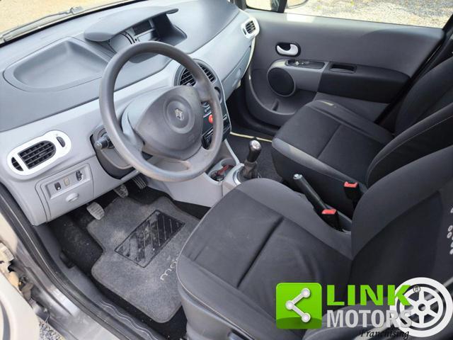 RENAULT Modus 1.2 16V Live