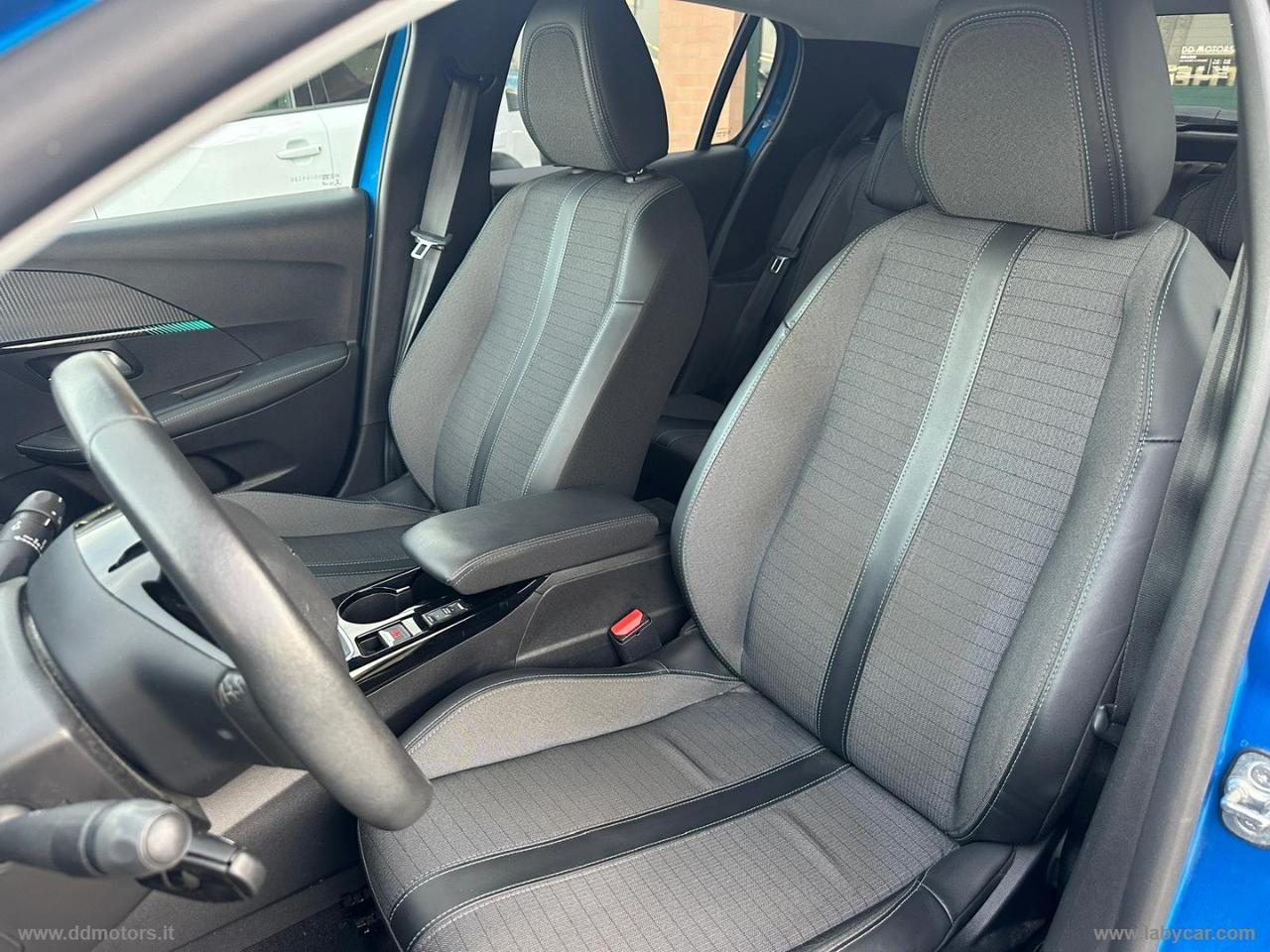 PEUGEOT 208 PureTech 100 S&S 5p. Allure Pack **PROMO NEOPATENTATI**