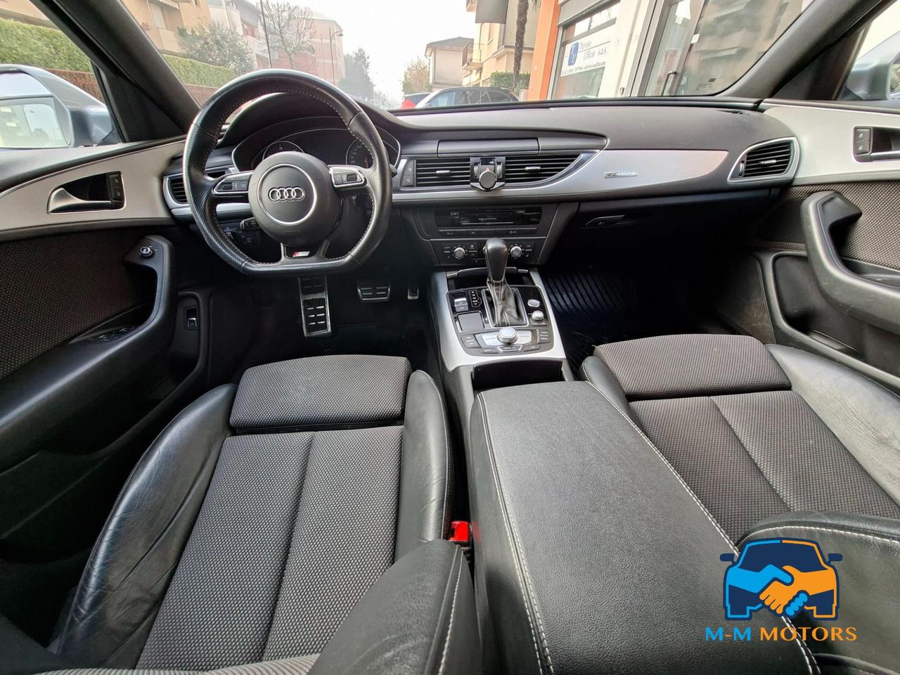 AUDI A6 AVANT S LINE gancio traino