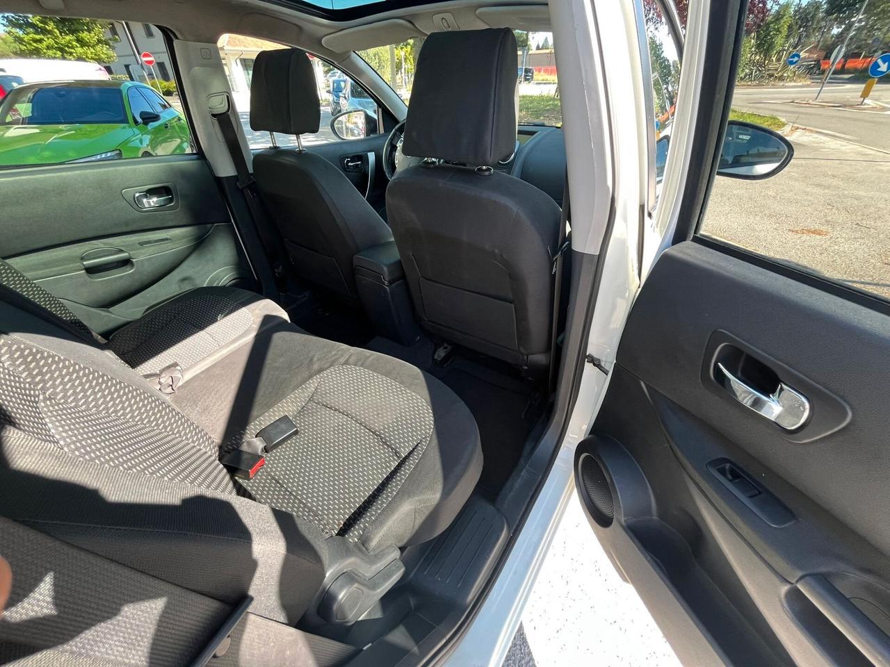 Nissan Qashqai Qashqai+2 2.0 dCi DPF Tekna