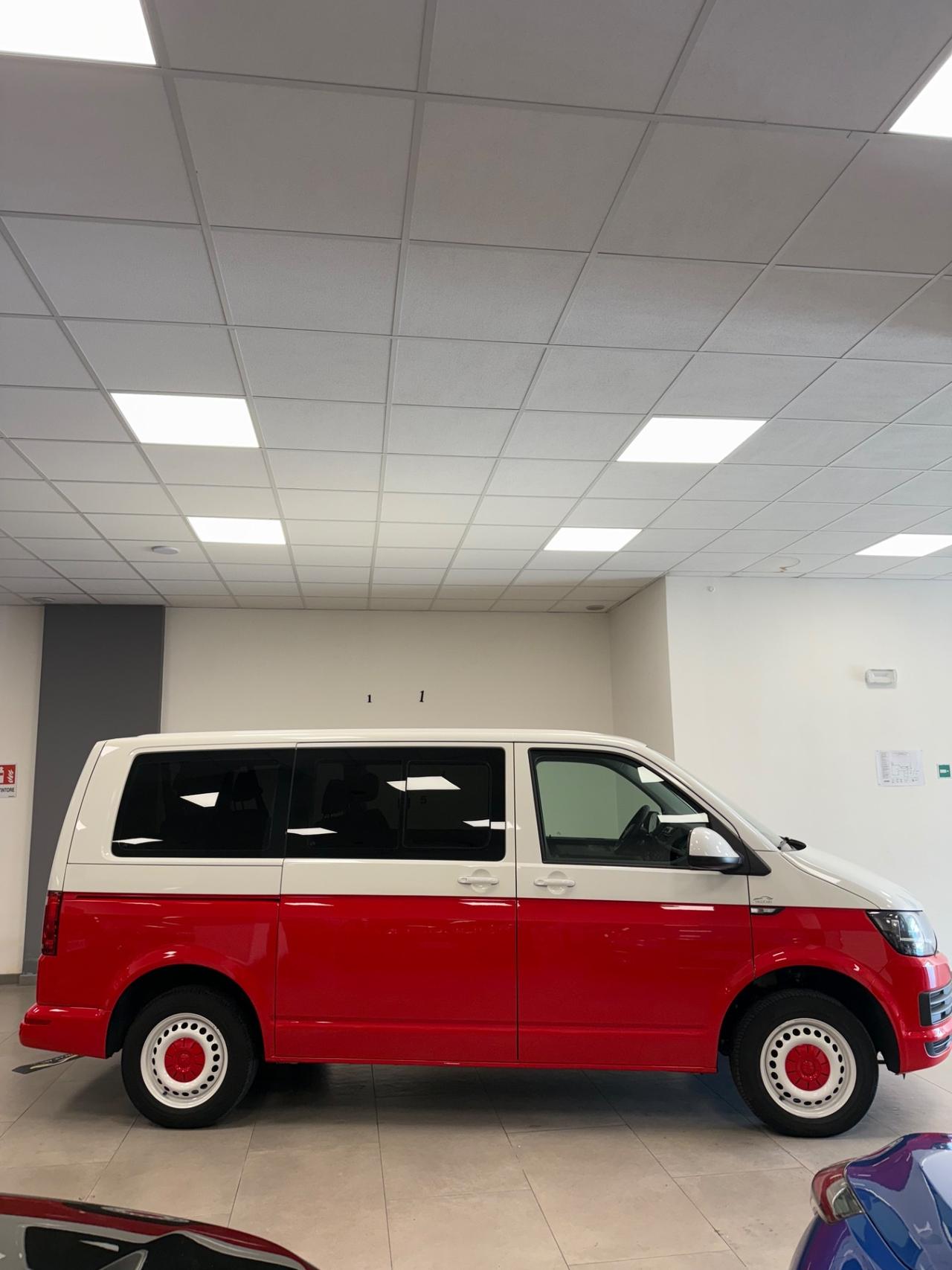 Volkswagen Caravelle 2.0 TDI 150CV DSG PC Trendline