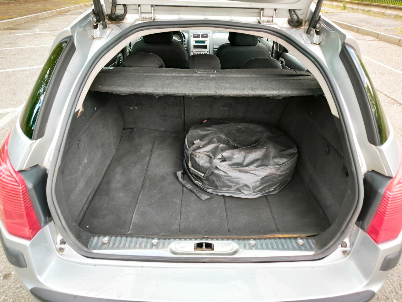 Peugeot 407 1.8 SW Premium GPL