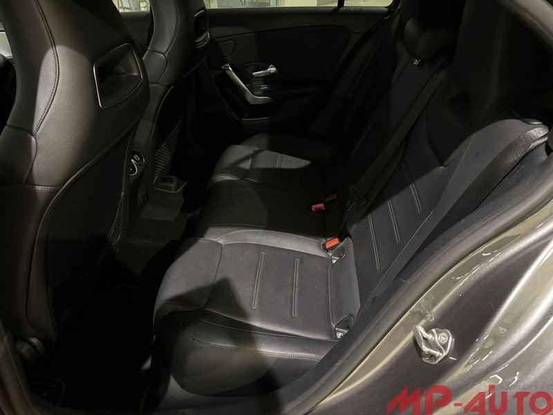 Mercedes-Benz Classe A A 180 d Automatic Sport SEDILI SPORTIVI - TETTO APRIBILE
