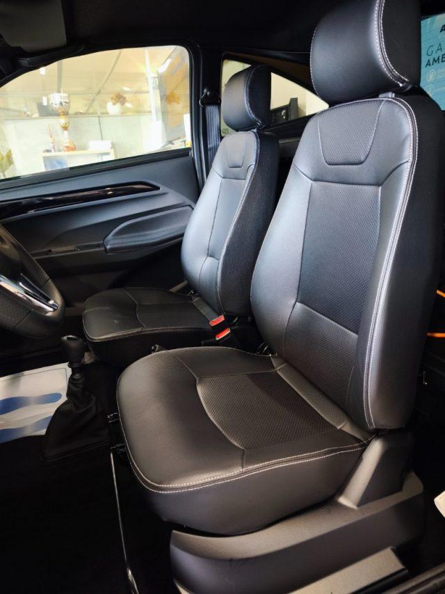 AIXAM Coupé E-Coupè Sport Pelle Tablet 115 Km Autonomia!