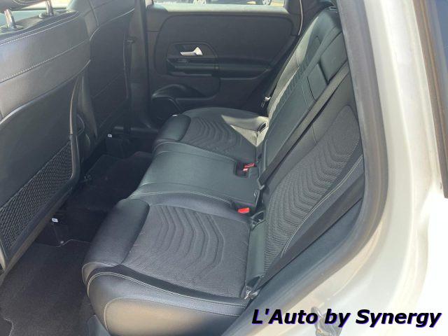 MERCEDES-BENZ B 180 d Automatic Premium