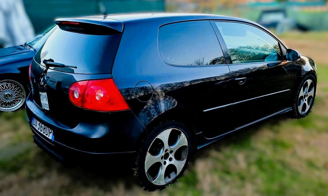 Volkswagen Golf GTI 2.0 ORIGINALE 200cv