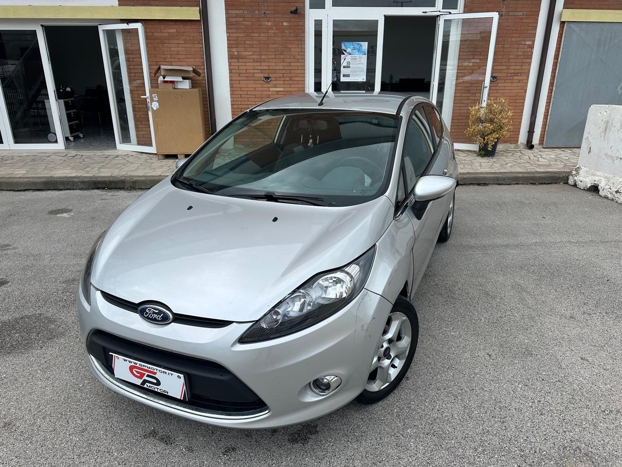 FORD FIESTA 1.6*69CV*PREZZO AFFARE SHOCK*PRONTA CONSEGNA*