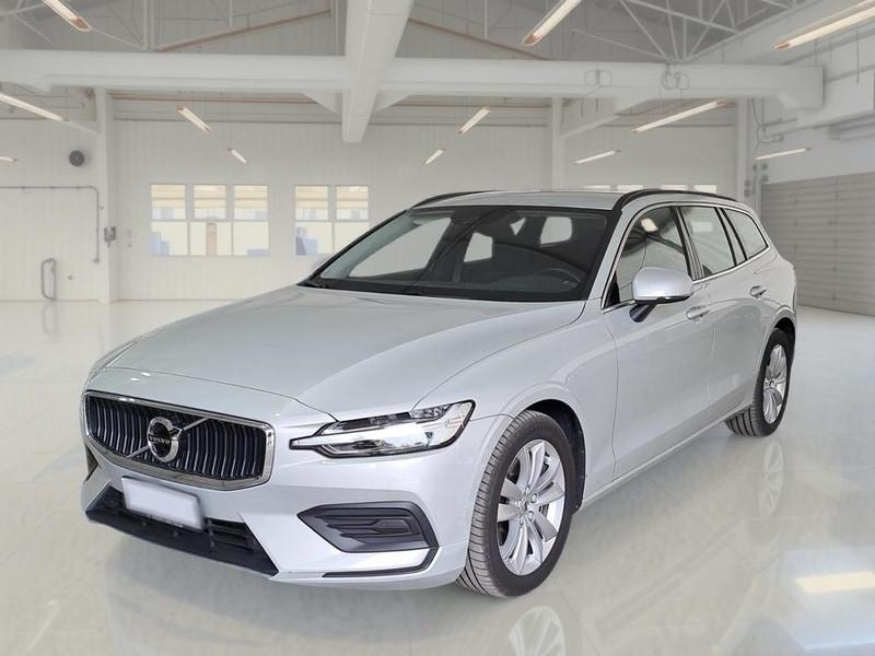 VOLVO V60 B3 autom. Momentum Business Pro WAGON