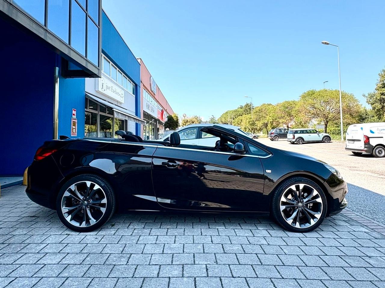 Opel Cascada 2.0 cdti CABRIO