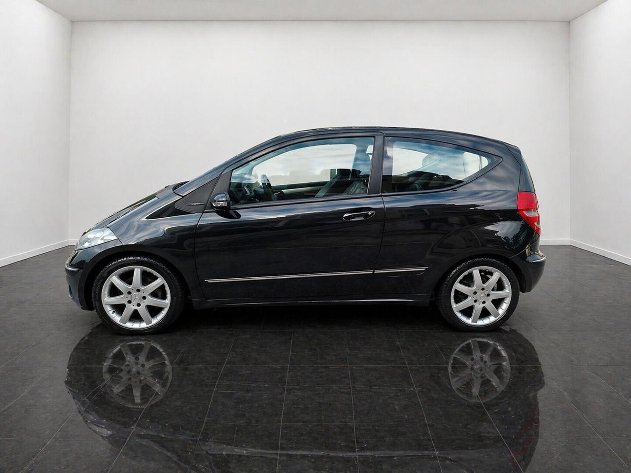 Mercedes-benz A 170 Coupé Avantgarde GPL TETTO CAMBIO AUTOMATICO 7G NEOPATENTATI