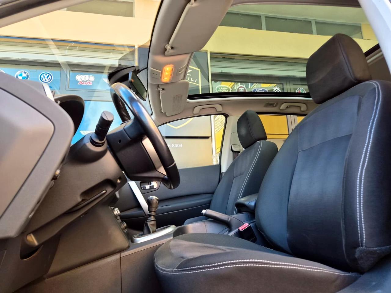 Nissan Qashqai 1.5 dCi DPF Tekna