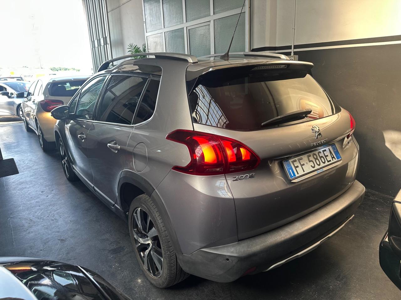 Peugeot 2008 PureTech Turbo 110 S&S Allure
