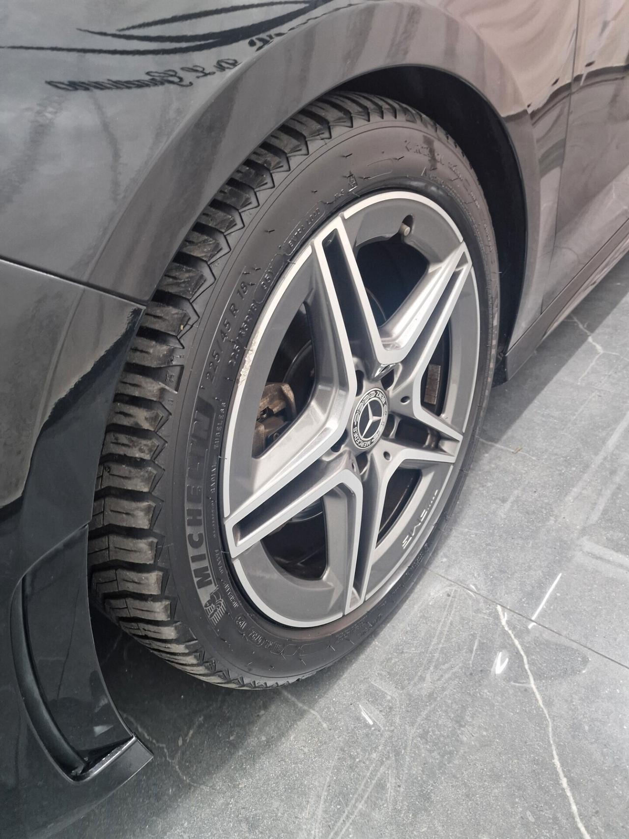 Mercedes-benz B 200 B 200 d Automatic Premium
