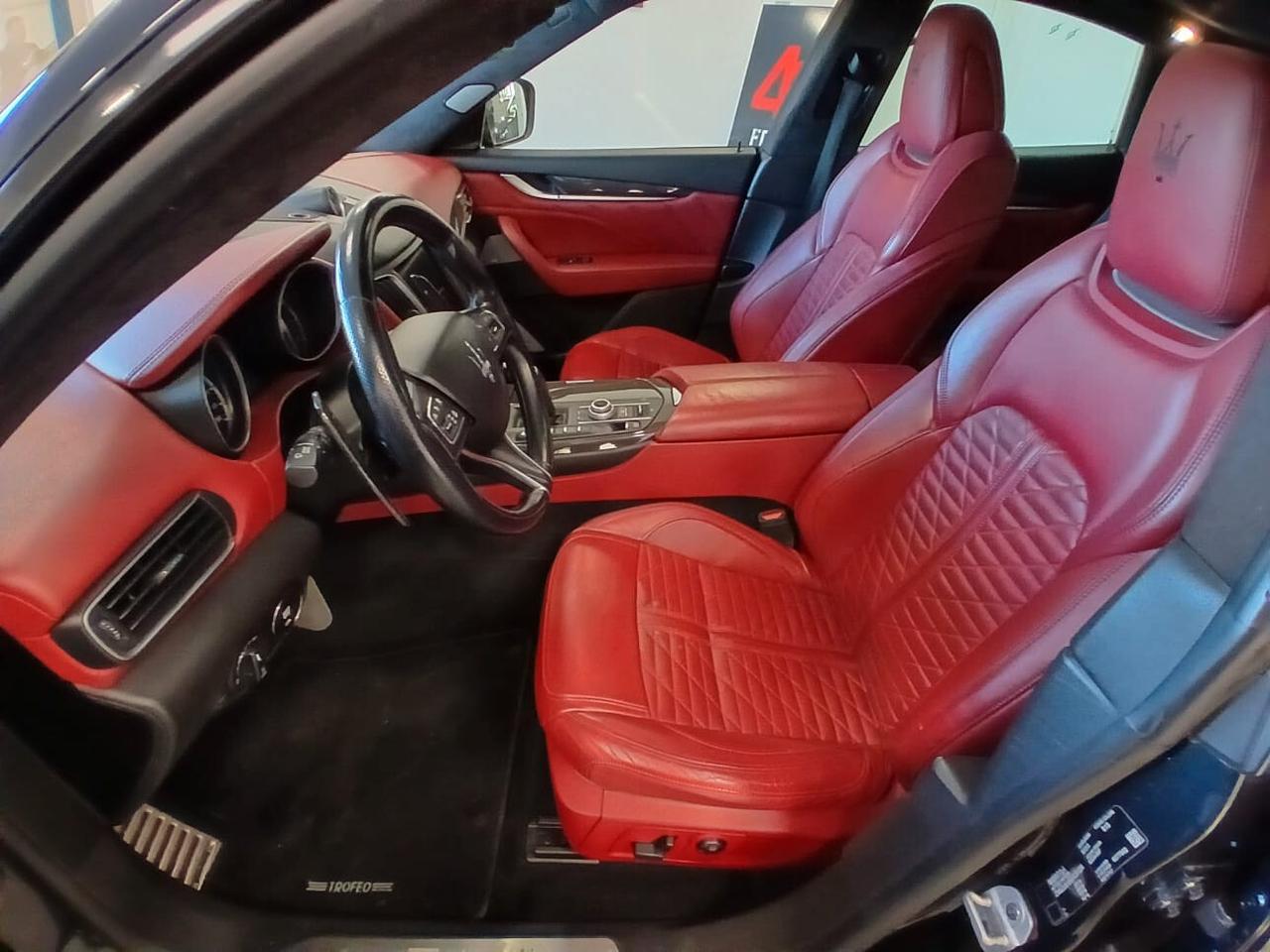 Maserati Levante V8 580 CV AWD Trofeo