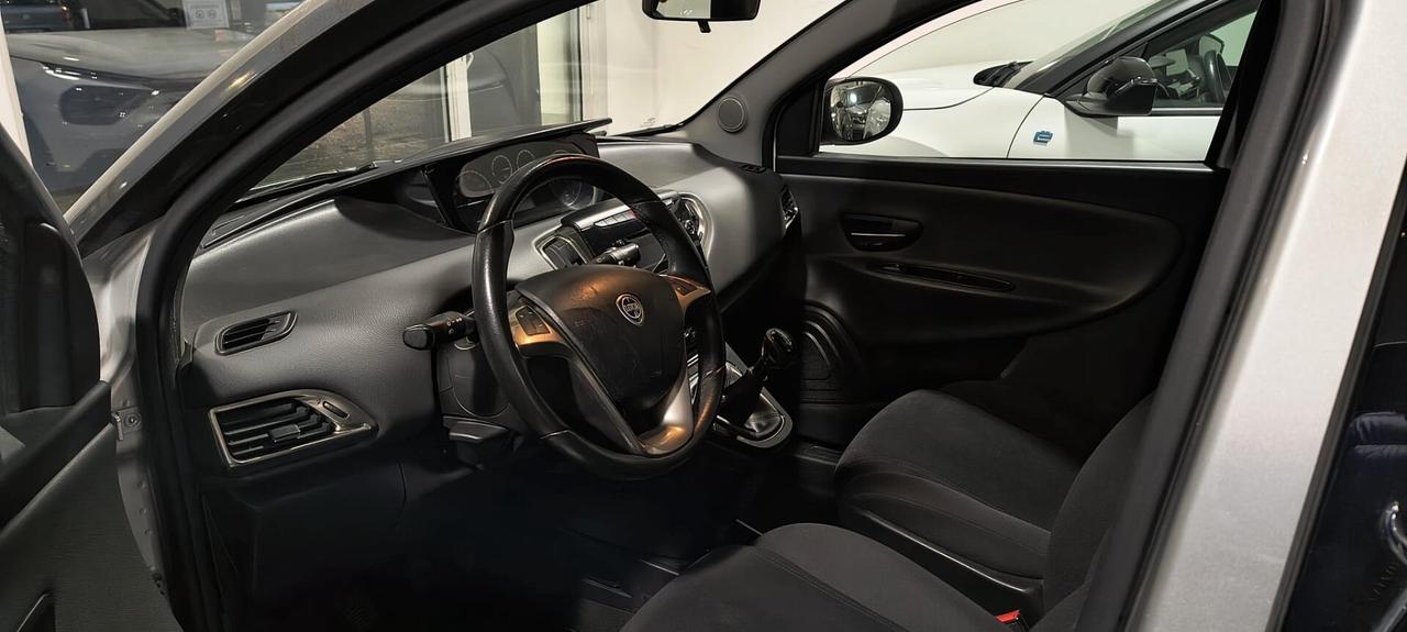 Lancia Ypsilon 1.3 MJT 16V 95 CV 5 porte S&S Gold