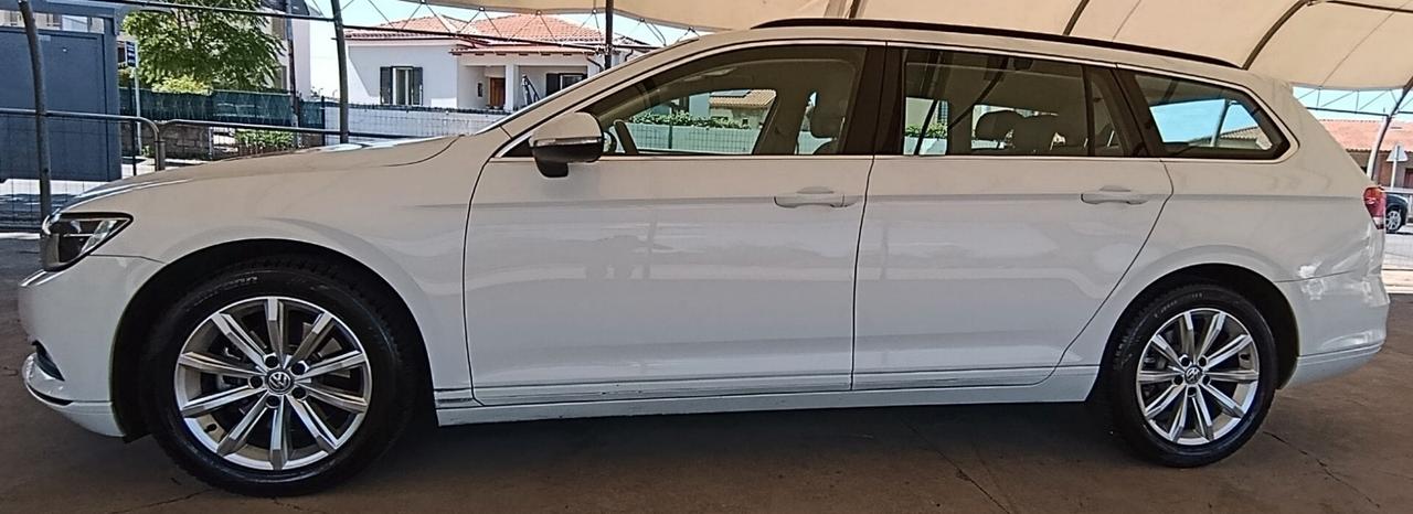 Volkswagen Passat Variant 1.6 TDI Trendline Motion CAMBIO MANUALE