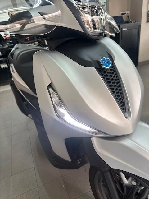 Piaggio Beverly 300 S