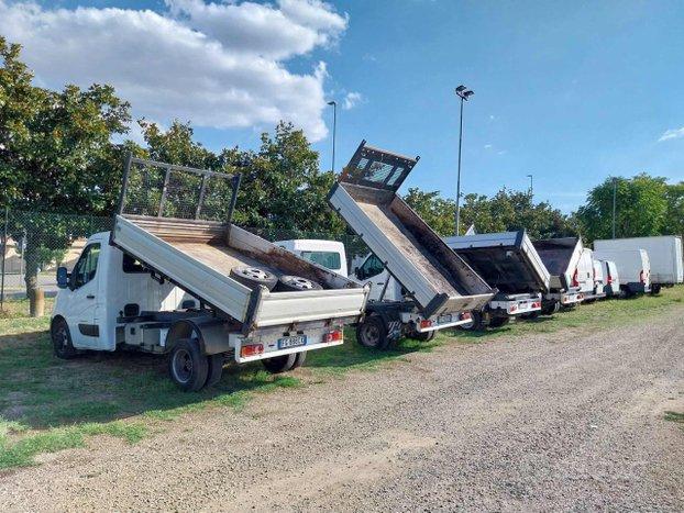RENAULT Master T35 2.3 dCi Ribaltabile Trilatera
