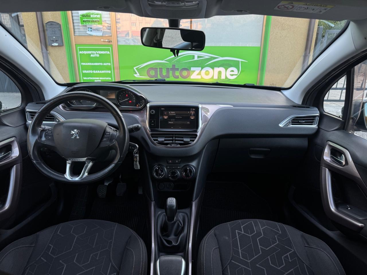 Peugeot 2008 PureTech 82 Allure