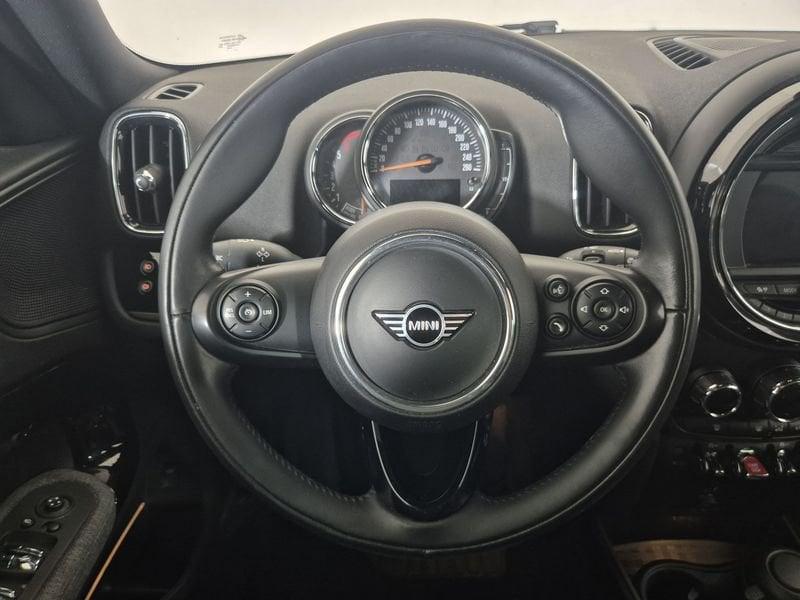 MINI Mini Countryman F60 2017 Diese Mini Countryman 2.0 Cooper D Boost all4 auto my18