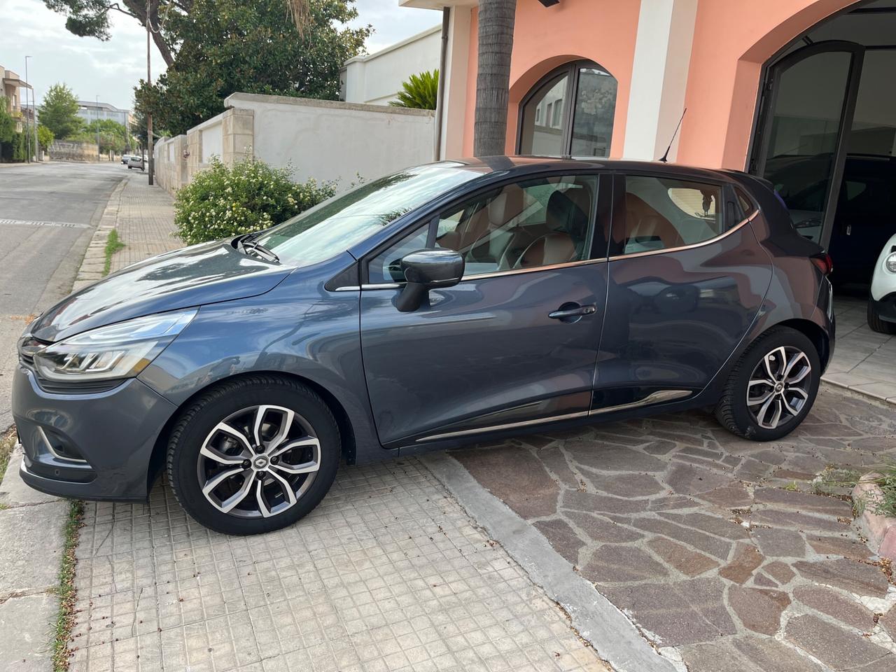 Renault Clio dCi 8V 90CV Start&Stop 5 porte Energy Intens