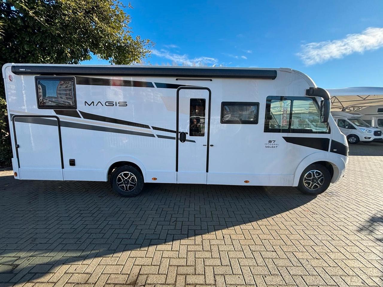 Ci International Magis 87 Integral Selekt camper
