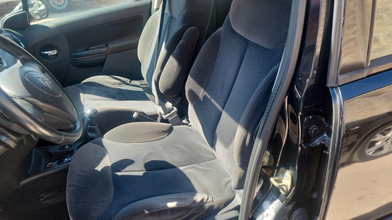 Citroen C3 1.4 HDi 70CV Elegance