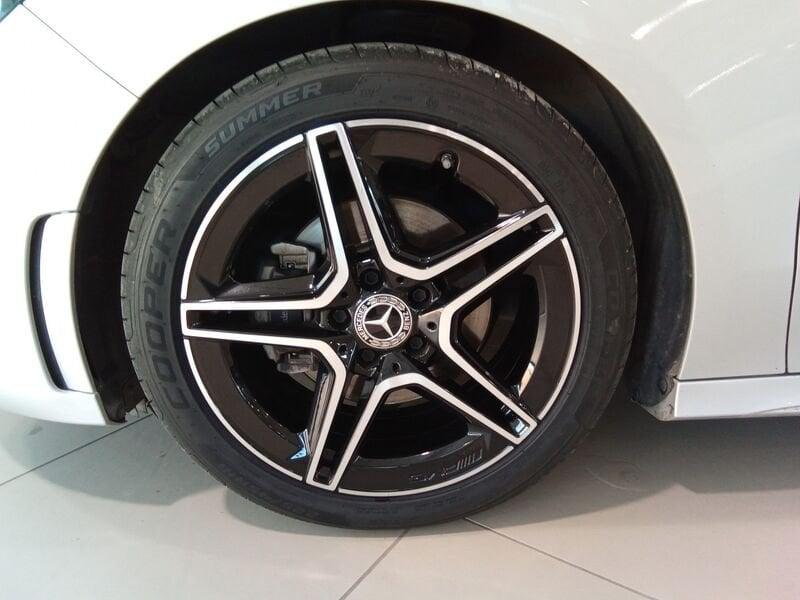 Mercedes-Benz Classe B B 180 d Automatic AMG Line Premium