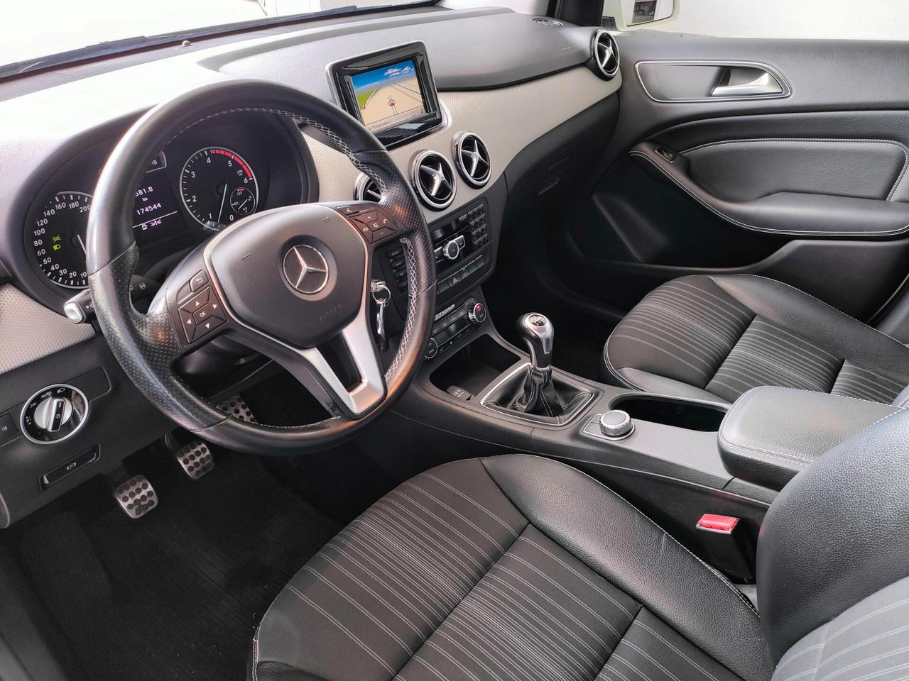 MERCEDES B 180 CDI PREMIUM