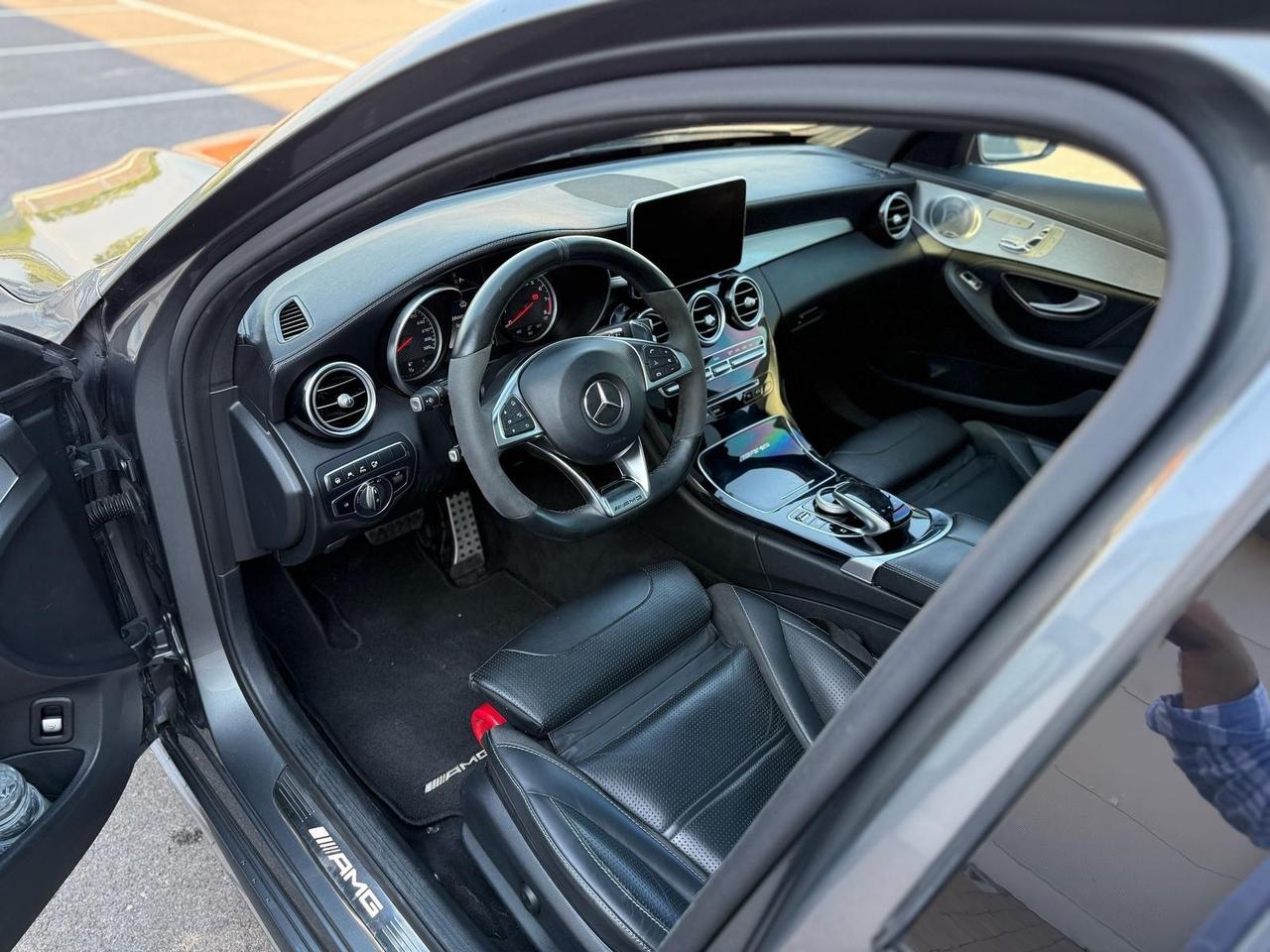 Mercedes-benz C 63 AMG S.W.
