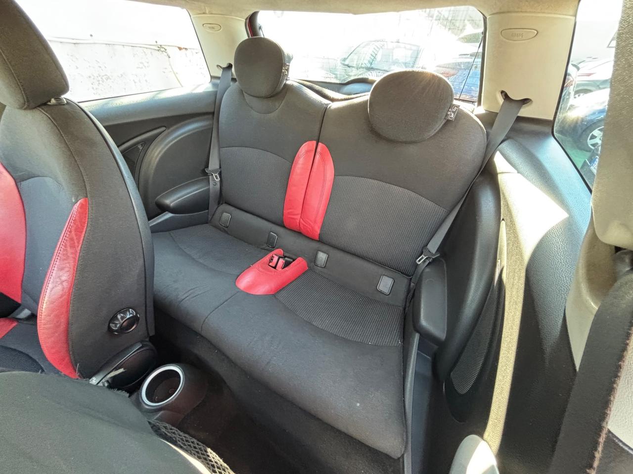 Mini 1.6 16V Cooper