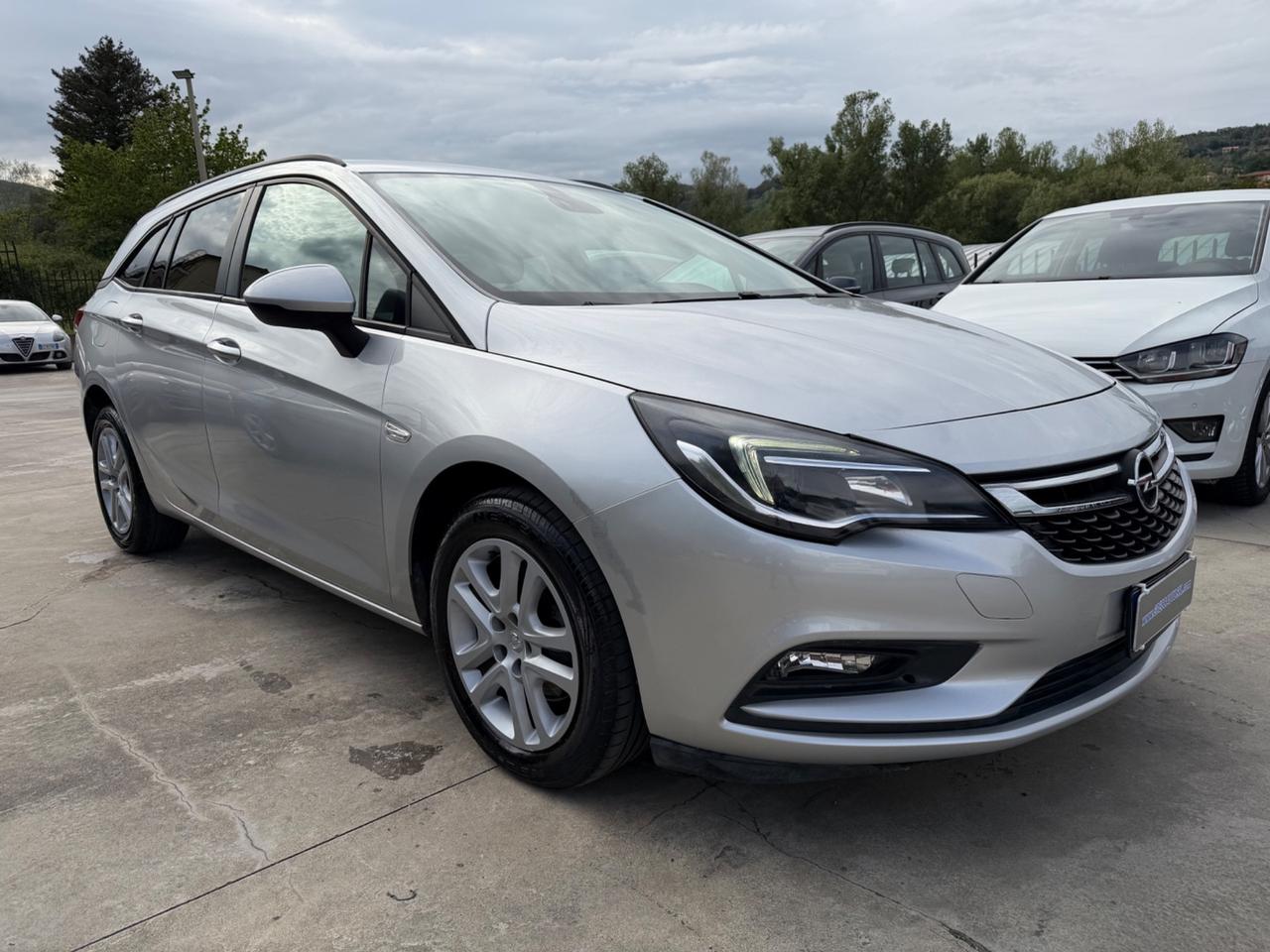 Opel Astra 1.6 CDTI 136CV EcoFLEX S&S Sports Tourer Business