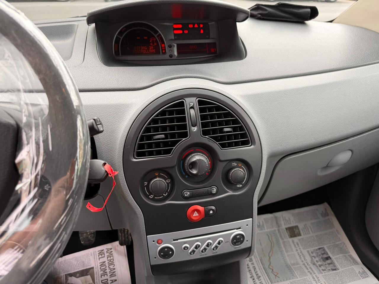 Renault Modus Grand 1.5 DIESEL - Anno 2011 - NEOPATENTATO