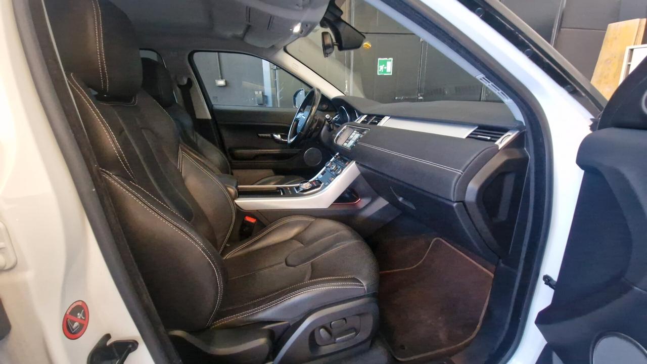 Land Rover Range Rover Evoque Range Rover Evoque 2.2 Sd4 5p. Pure Tech Pack