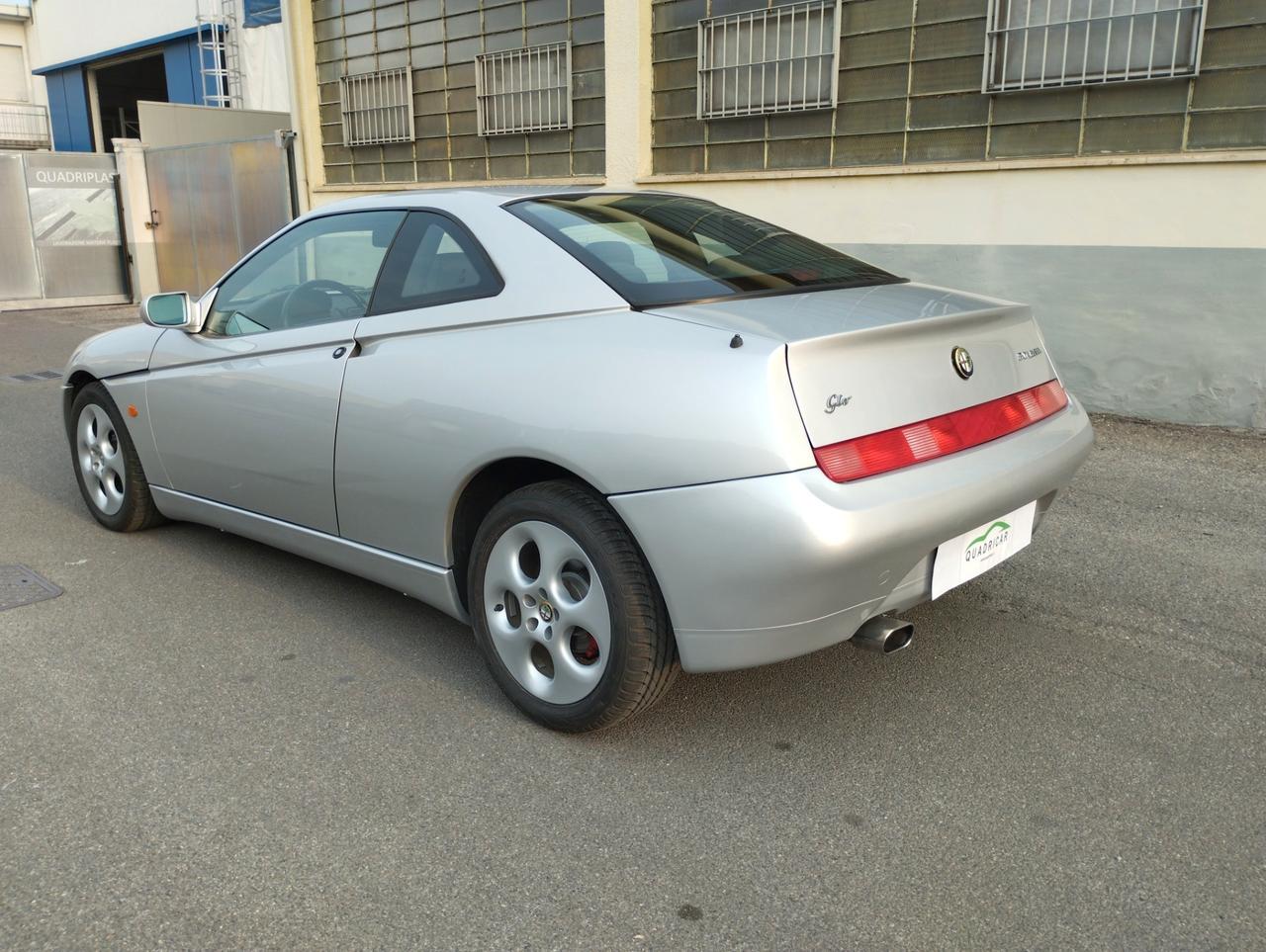 Alfa Romeo GTV 3.0i V6 24V cat