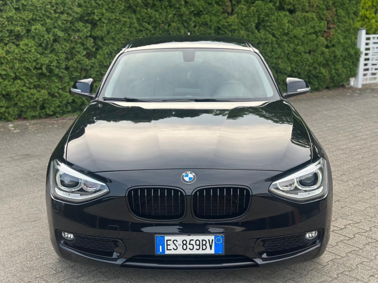 Bmw 116 116d 5p. Urban