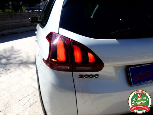 PEUGEOT 2008 BlueHDi 100 S&S GT Line